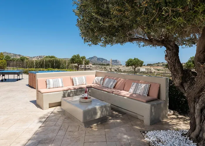 Alia * Archangelos (Rhodes)